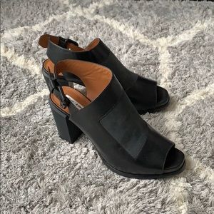 &Other Stories - Ankle boots open toe *Brand New*